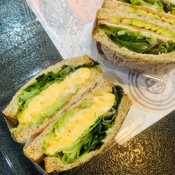 แซนด์วิช ไข่ข้น อโวคาโด