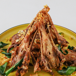 ปากเป็ดทอดกระเทียม Crispy Duck's Tongue with  Garlic.