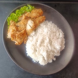 ข้าวไก่กรอบ