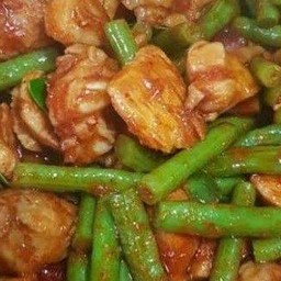 พริกแกงหมูชิ้น