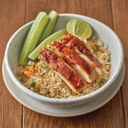 ข้าวผัดสเต็กไก่เผ็ด