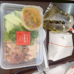 ชุดเซ็ทไก่ย่างสับใหญ่ + ข้าว + น้ำซุป+น้ำจิ้ม