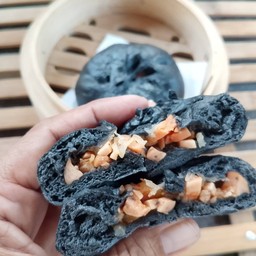 เปาพิซซ่าชาโคล