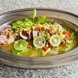 หมึกไข่ นึ่งมะนาว