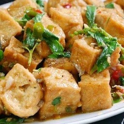 ผัดกระเพราเต้าหู้(ไม่ใส่เนื้อสัตว์)