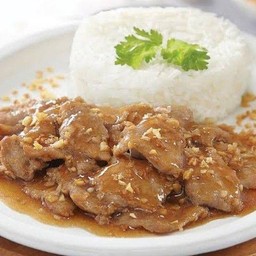 หมูชิ้นกระเทียมพริกไทย