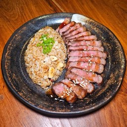 สเต็กเนื้อ+ข้าวผัดมันเนื้อ