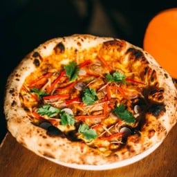 Hang-Lay Pizza
