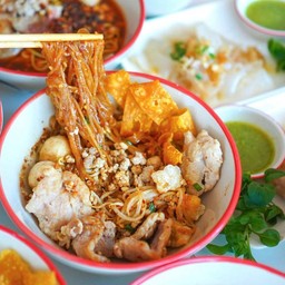 แซ่บ แห้ง หมู