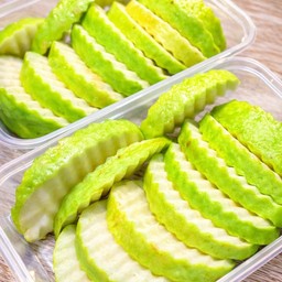 ผลไม้ปอกพร้อมทาน Fruit day สุขร่วมกัน