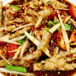 ตำมะละกอตรีนไก่ปลาร้า