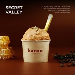 ไอศกรีมเจลาโตชาไทยผสมชาดำจากยอดเขาสูงและน้ำผึ้งป่า