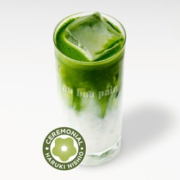 มัทฉะลาเต้เกรดพิธีการเย็น