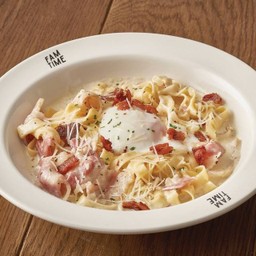 เฟตตูชินีคาโบนารา