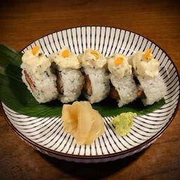 C08 - โรลปลาดิบรวมซอสทรัฟเฟิล Winter Bloom Truffle Roll