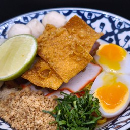 ก๋วยเตี๋ยวต้มยำแห้ง