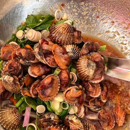 ยำหอยแครง