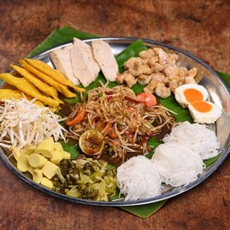 ส้มตำถาด ( Som Tum Tad )