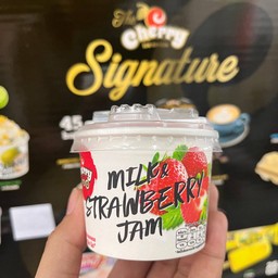 ไอศกรีม รสนม&แยมสตอเบอรี่