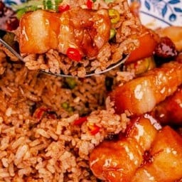 ข้าวผัดน้ำพริกหมูหวาน