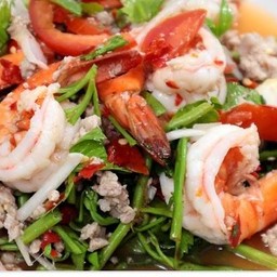 ยำกระเฉดกุ้งสด