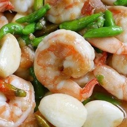 กุ้งผัดพริกขี้หนูสวน