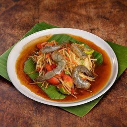 ตำกุ้งสด ( Spicy Papaya Salad with Fresh Shrimp )