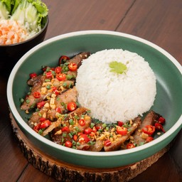 เซต ข้าวคอหมูย่างคั่วพริกเกลือ