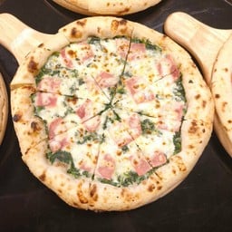 Mix pizza สาขาตลาดมหาชัยไนท์ต้นสน ต้นสน