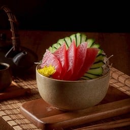 Tuna sashimi ทูน่า
