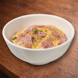 ข้าวหน้าไข่ข้นแฮม ( Creamy Omelet with Ham on Rice )