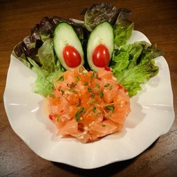 A23 - ยำแซลมอน Spicy Salmon Salad