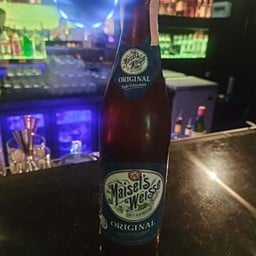 Alzuri Restaurant & Lounge