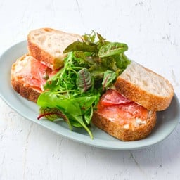 Salmon Gravlax Sandwich & Capers