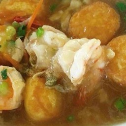 ซุปเต้าหู้น้ำแดง