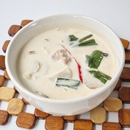 แกงข่าหมูสับ (กับข้าว)