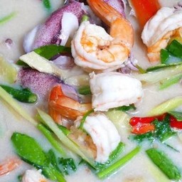 ต้มข่าทะเล