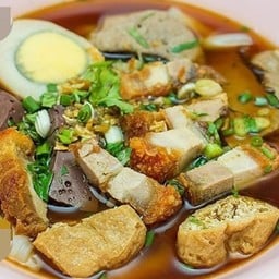 ก๋วยจั๊บญวนแม่น้อย 2