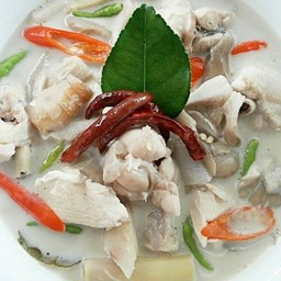 ต้มข่าไก่