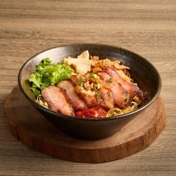 ก๋วยเตี๋ยวคอหมูย่าง หม่าม้าปุก Rama9