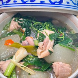 แกงไก่ใส่ฟัก