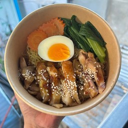 ไก่ในซอย