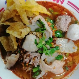 ร้านก๋วยเตี๋ยวยาหยี