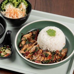 เซต กะเพราคอหมูย่าง