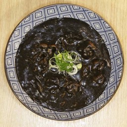 Black Curry Udon Pork