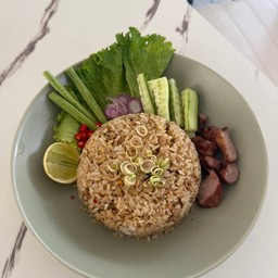 ข้าวผัดปลาร้าทรงเครื่อง