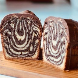 Choc marble butter cake