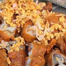 ไส้ใหญ่ทอด