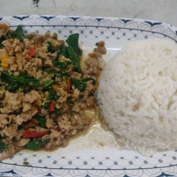 ข้าวราดกระเพราหมูสับ