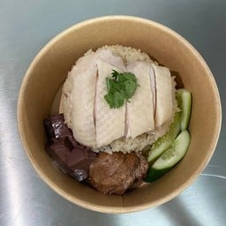 ข้าวมันไก่ในซอย